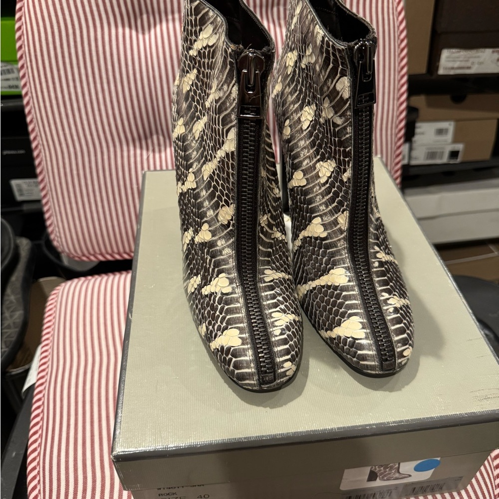 Tom Ford ‘Rock’ Snakeskin Ankle Boots | Size 40 | Retail $2,880 NEVER WORN
